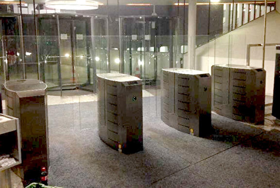 personensluis schuifdeuren speedgate