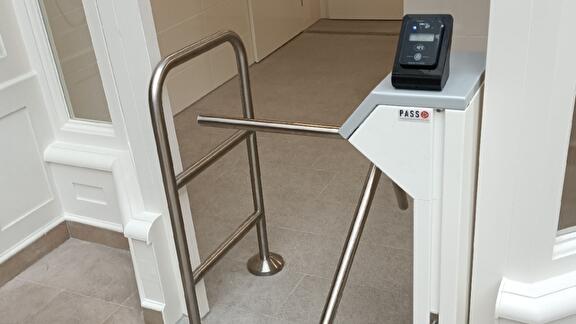 Toiletbetaalsysteem contactloos